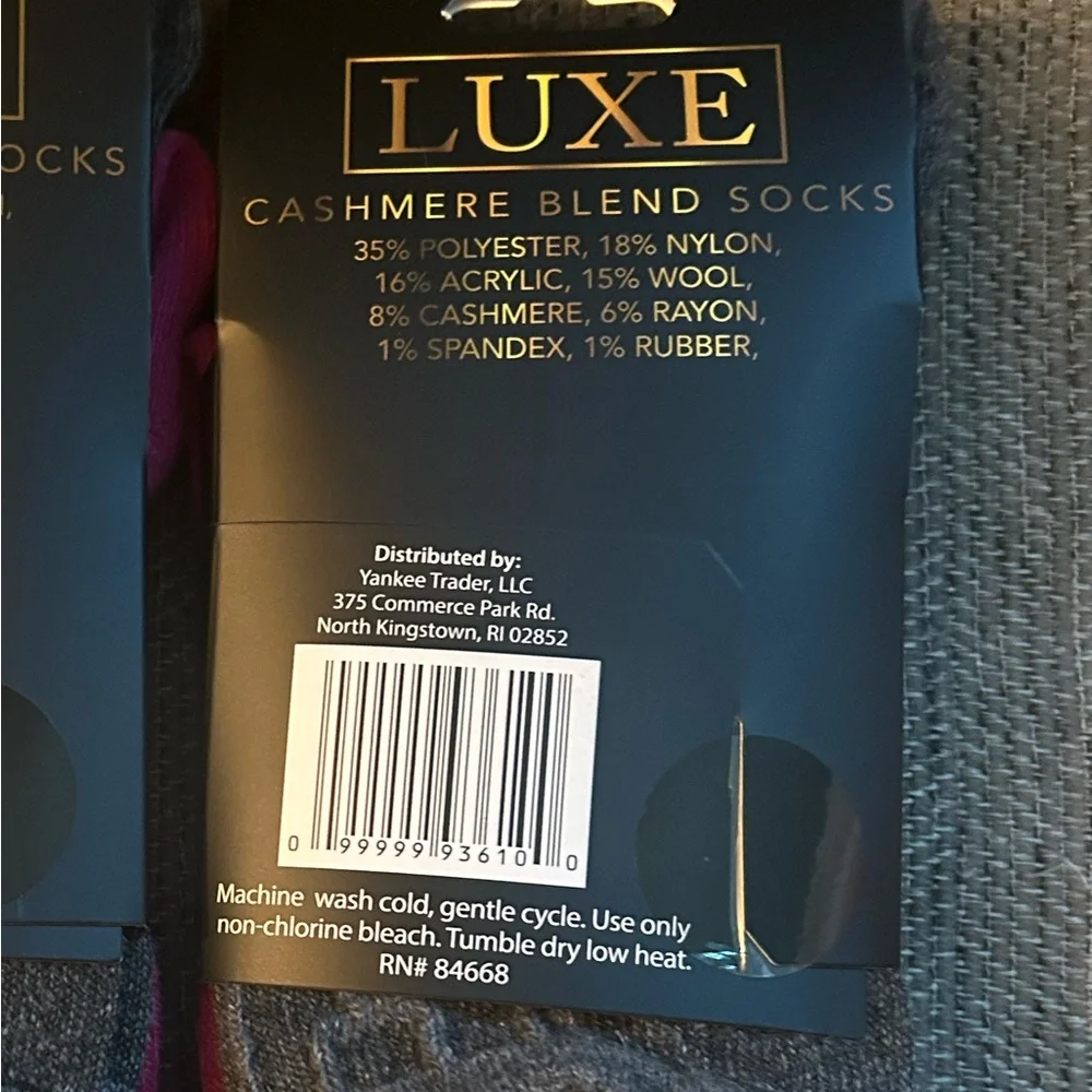 Luxe Woman’s Cashmere Blend Socks Pink Grey 4 Pairs Shoe Size 6 to 11
